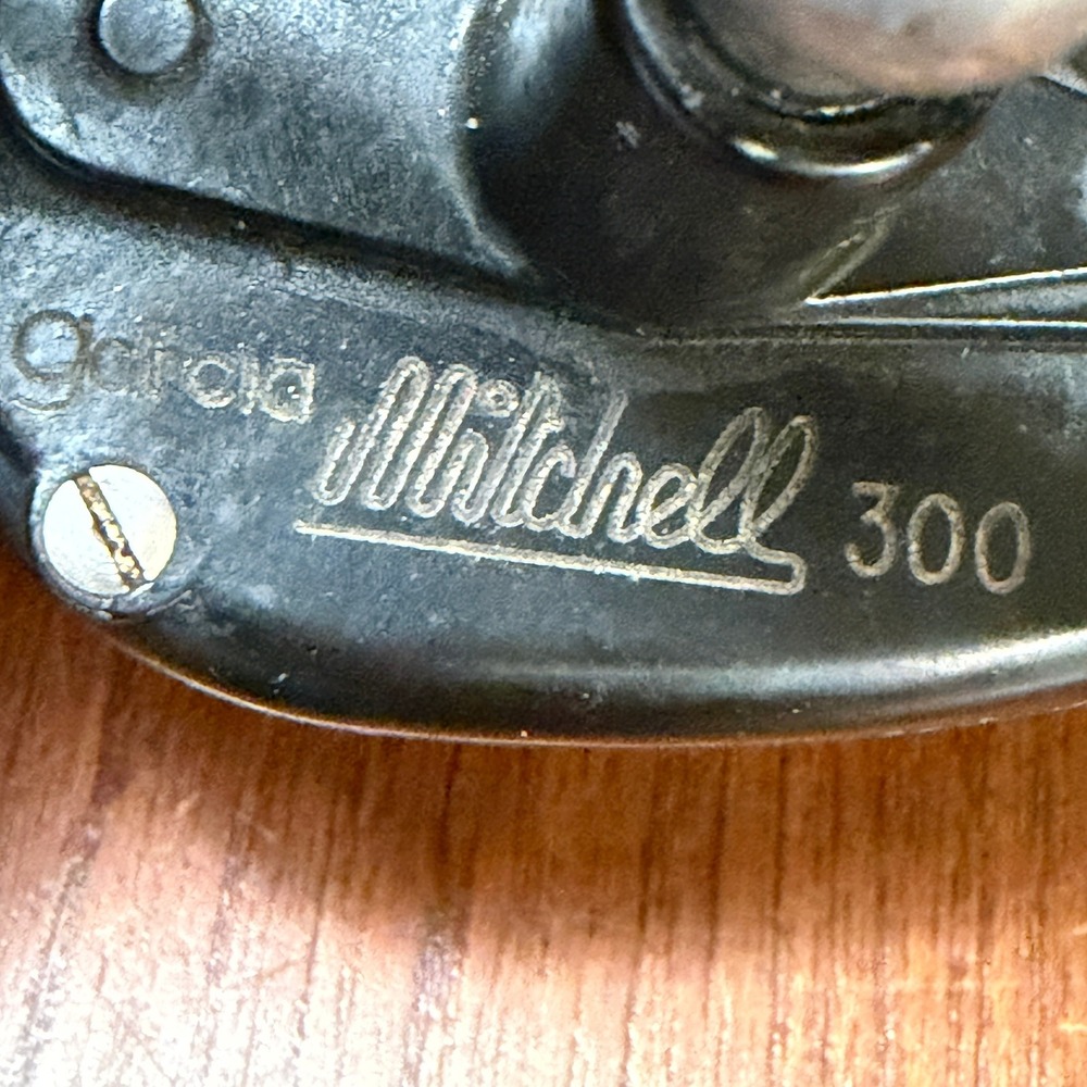 Garcia Mitchell 300 Vintage Spinning Fishing Reel Made in France Black Tackle